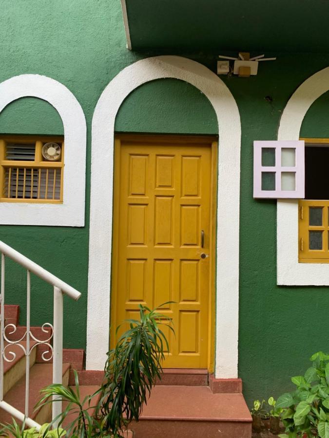Easy Hostels パナジ エクステリア 写真
